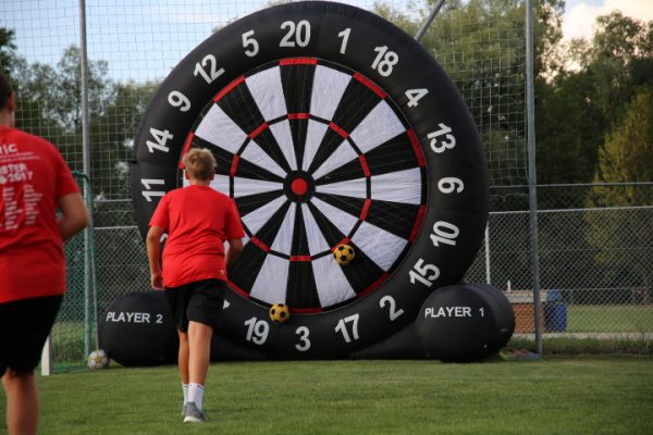 XXL Dart-Scheibe. Fußball-Dart von Ländle Event.